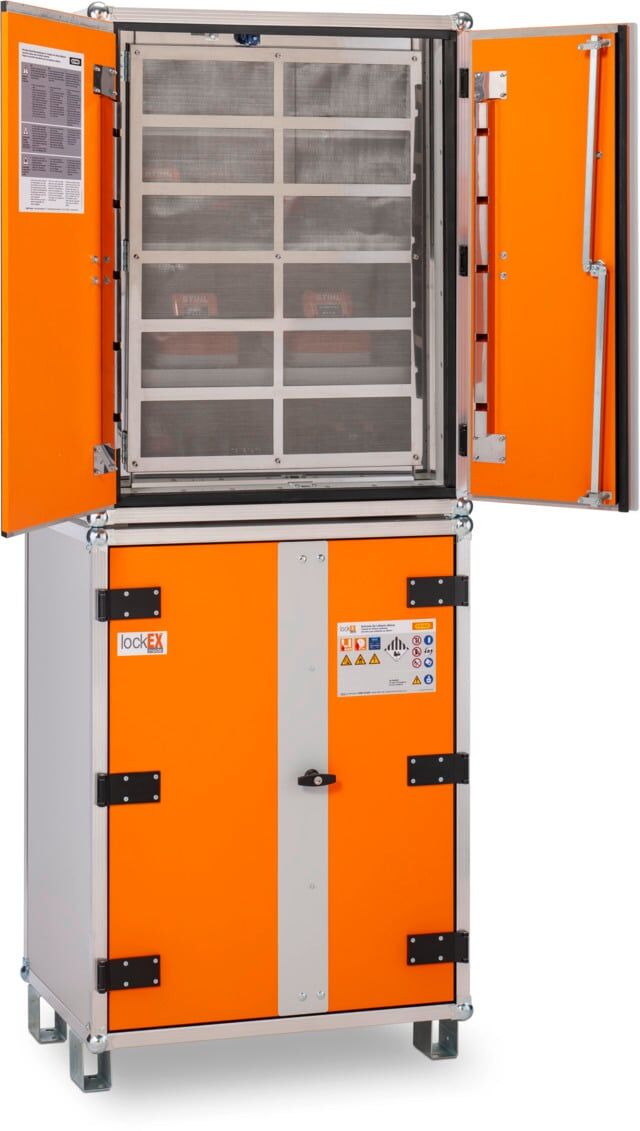 CEMO Akku-Ladeschrank PREMIUM 8/20 mit Füßen (3-phasig - 400V) - 12051 ...